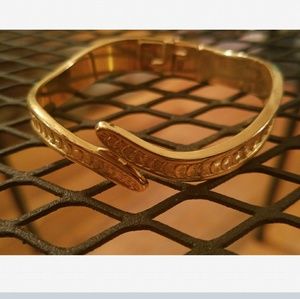 👵🏼 Vintage Monet Bracelet💫